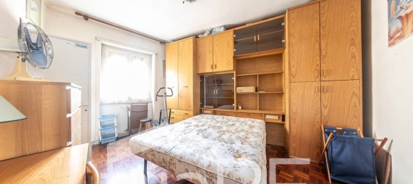 4 bedrooms Apartment in Rome, Italy No. 118512 7