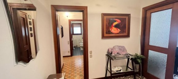 2 Schlafzimmer Wohnung in Rome, Italy, Nr. 44894 11