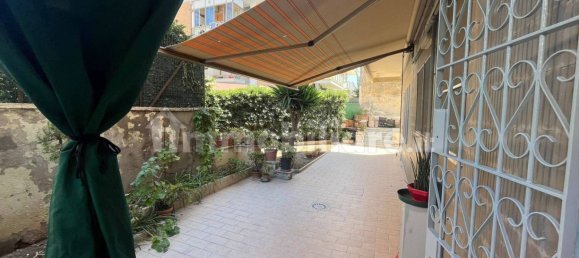 2 Schlafzimmer Wohnung in Rome, Italy, Nr. 44894 2