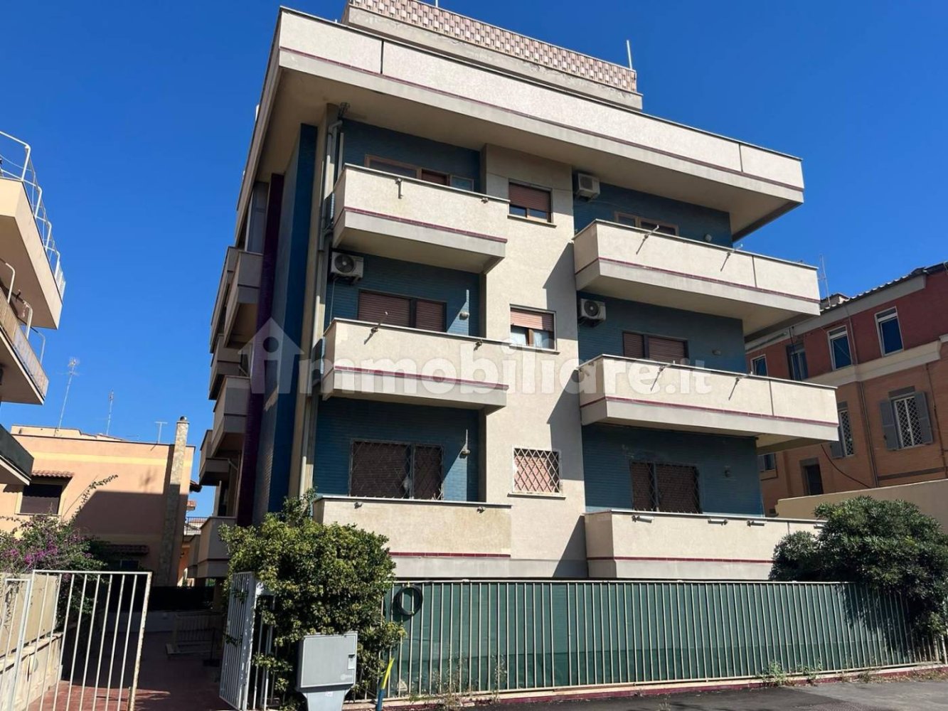 2 Schlafzimmer Wohnung in Rome, Italy, Nr. 44894