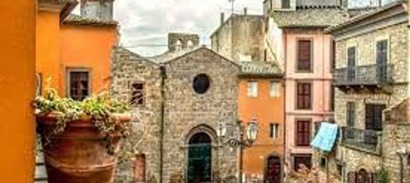 4 rooms House in Montefiascone, Italy No. 257727 8