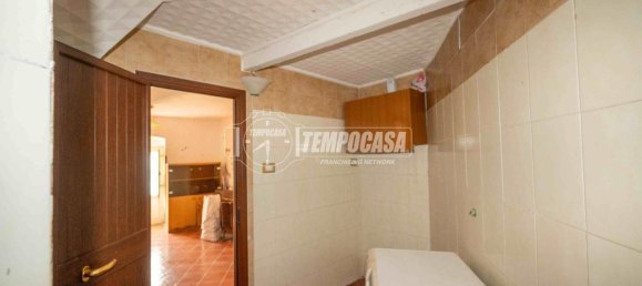 3 rooms Apartment in Messina, Italy No. 32549 58
