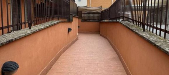 Apartamento de 3 divisões em Marino, Italy N.º 36071 3