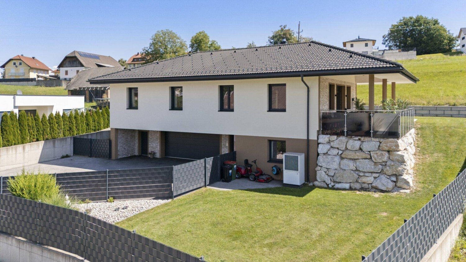 5 rooms House in Ebenthal in Karnten, Austria No. 226687