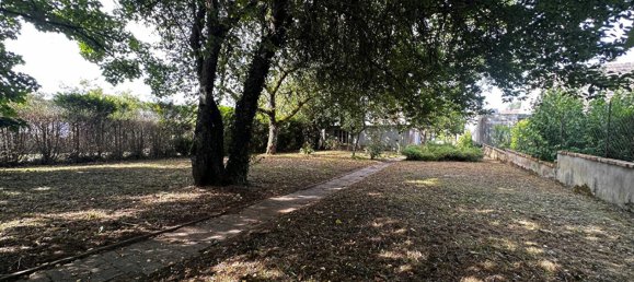 Дом с 5 спальнями в Плэмпье-Живоден, Франция № 262021 13