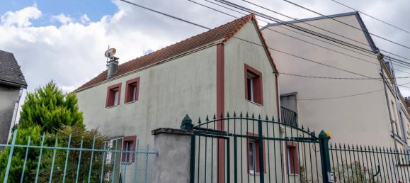 Casa de 5 dormitorios en Soissons, France No. 242200 11