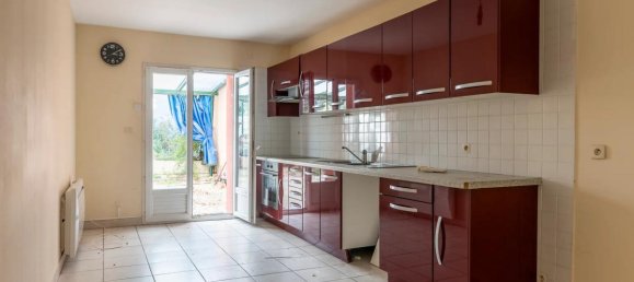 Casa de 5 dormitorios en Soissons, France No. 242200 3