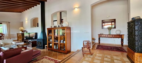 4 bedrooms House in Bunyola, Spain No. 146209 10