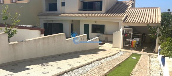 Villa de 4 dormitorios en Albufeira, Portugal No. 110290 17