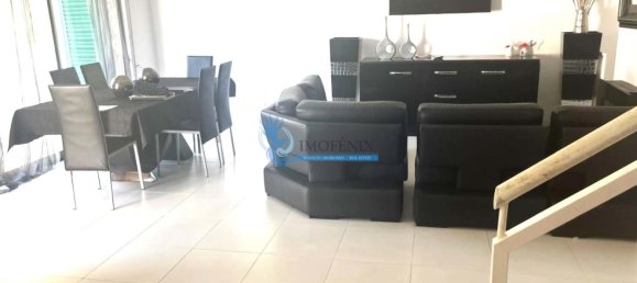 Villa de 4 dormitorios en Albufeira, Portugal No. 110290 2