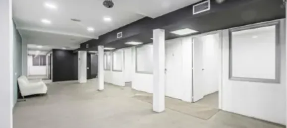 192m² Commercial property in Barcelona, Spain No. 21006 3