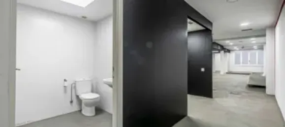 192m² Commercial property in Barcelona, Spain No. 21006 16