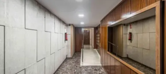 192m² Commercial property in Barcelona, Spain No. 21006 24