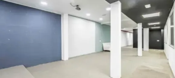 192m² Commercial property in Barcelona, Spain No. 21006 5