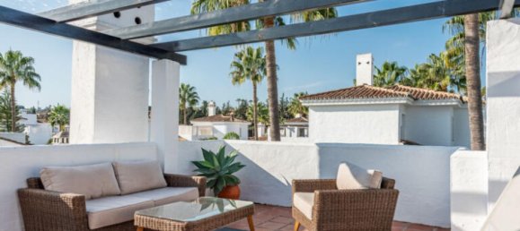 1 bedroom Apartment in Marbella, Spain No. 190826 2