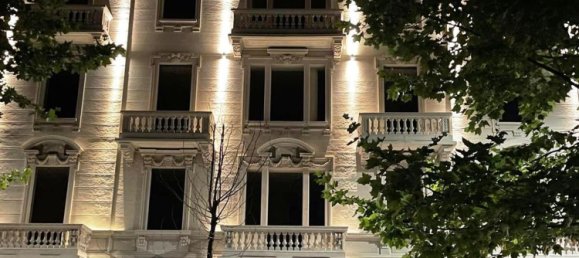 3 rooms Apartment in Milan, Italy No. 248028 3