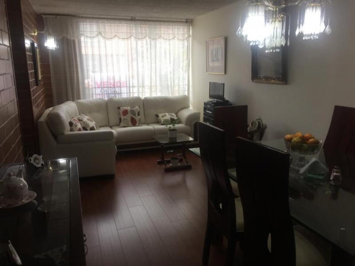 Casa de 3 dormitorios en Bogotá, Colombia No. 10839