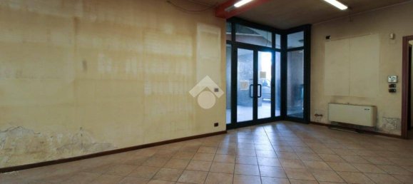 Коммерческая недвижимость с 1 комнатой в Палаццоло суль Ольо, Италия № 141622 16