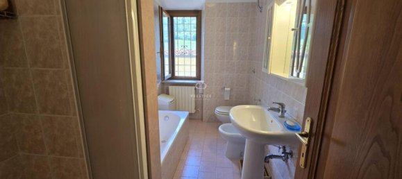 2 bedrooms Villa in Volterra, Italy No. 370945 23