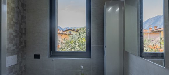 Квартира с 2 спальнями в Тремеццо, Италия № 56004 90