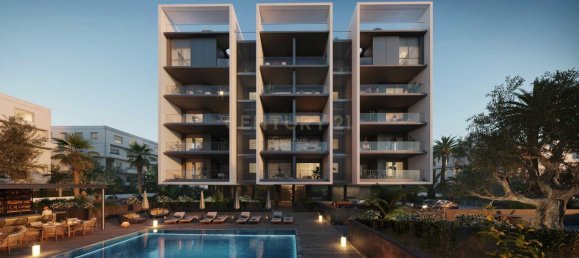 2 bedrooms Apartment in Germasogeia, Cyprus No. 4006 3