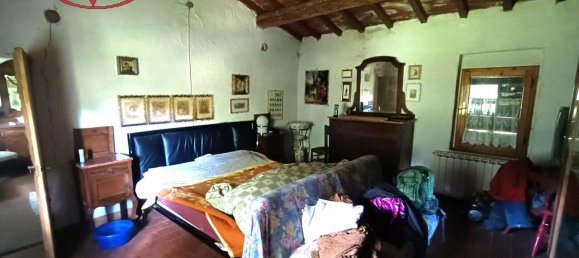 Casa de 10 habitaciónes en Castelfranco Piandiscò, Italy No. 237484 9