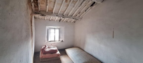 Дом с 9 комнатами в Пескалья, Италия № 261576 21