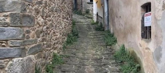 Дом с 9 комнатами в Пескалья, Италия № 261576 16