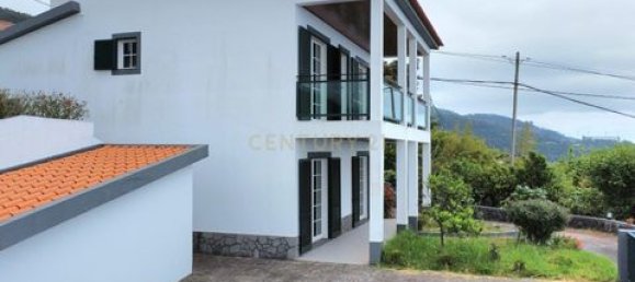 Villa de 3 dormitorios en Funchal, Portugal No. 190190 5