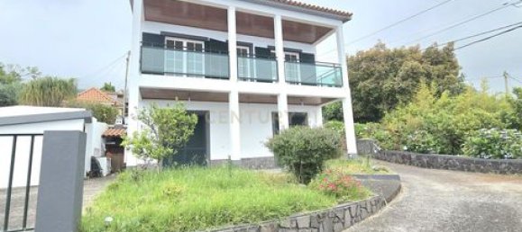 Villa de 3 dormitorios en Funchal, Portugal No. 190190 4