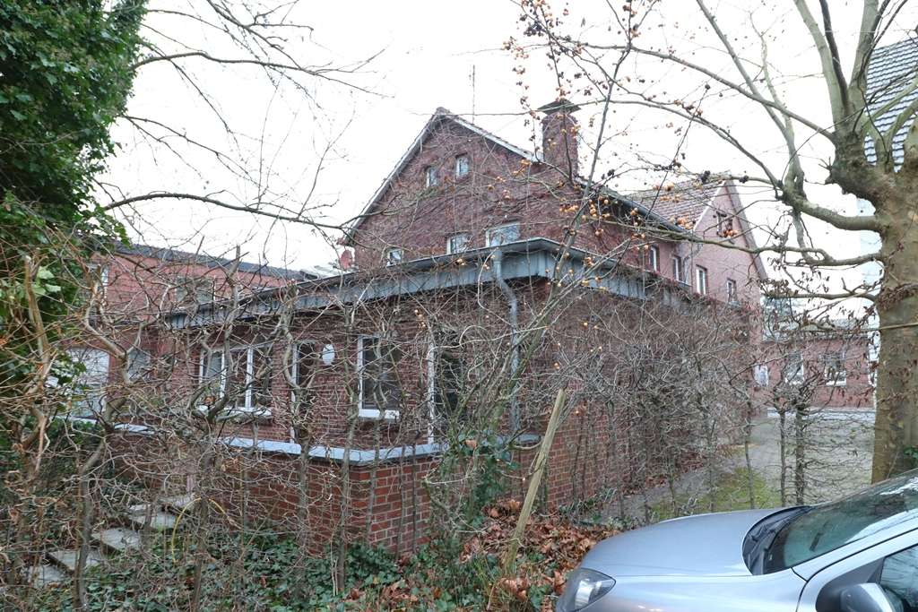 Edifício de 9 divisões em Cloppenburg, Germany N.º 184667