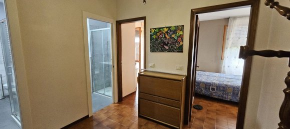5 bedrooms Apartment in Viareggio, Italy No. 331342 10