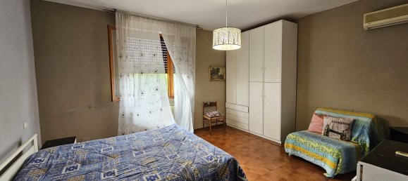 5 bedrooms Apartment in Viareggio, Italy No. 331342 6