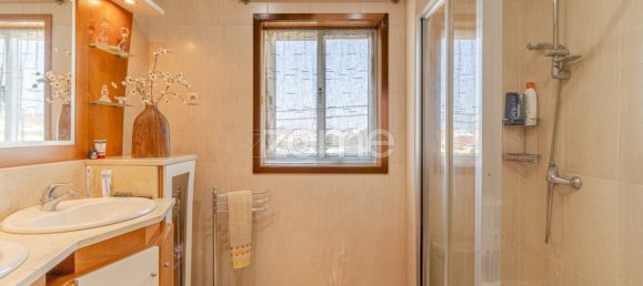 4 غرف نوم منزل في Matosinhos, Portugal رقم 14253 23