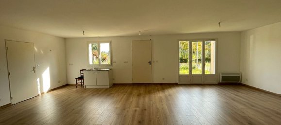 Apartamento de 2 dormitorios en Saint-Jean-de-Braye, France No. 52067 2