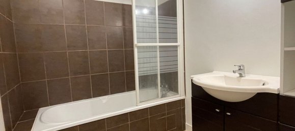 Apartamento de 2 dormitorios en Saint-Jean-de-Braye, France No. 52067 8