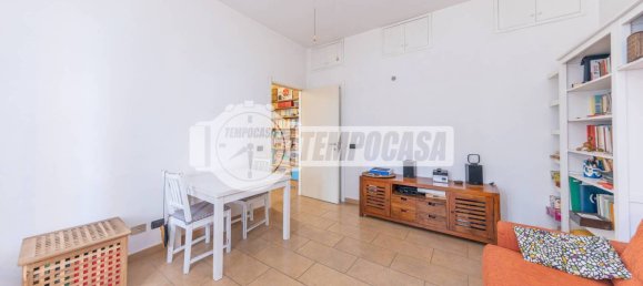 1 bedroom Apartment in Rome, Italy No. 324192 4