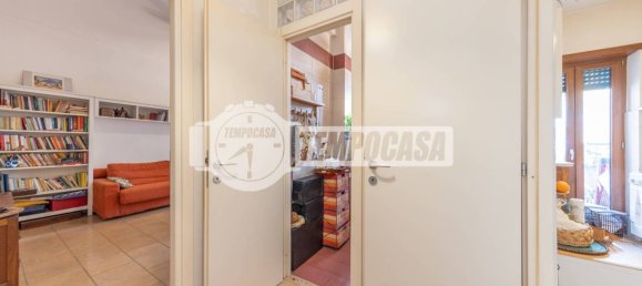 1 bedroom Apartment in Rome, Italy No. 324192 9