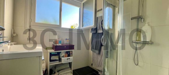 3 bedrooms Villa in Langon, France No. 195674 10