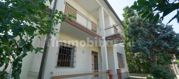 4 bedrooms Villa in Gambettola, Italy No. 319776 14