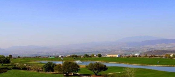 Квартира с 2 спальнями в Эль Маркес, Мексика № 176443 2