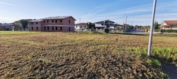 Grundstück in San Pietro di Morubio, Italy 1145m², Nr. 222530 4