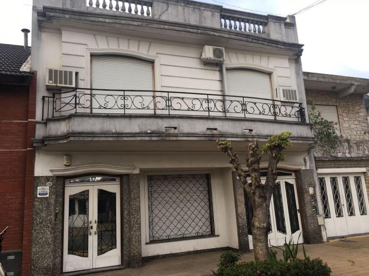 3 bedrooms House in Buenos Aires, Argentina No. 86324