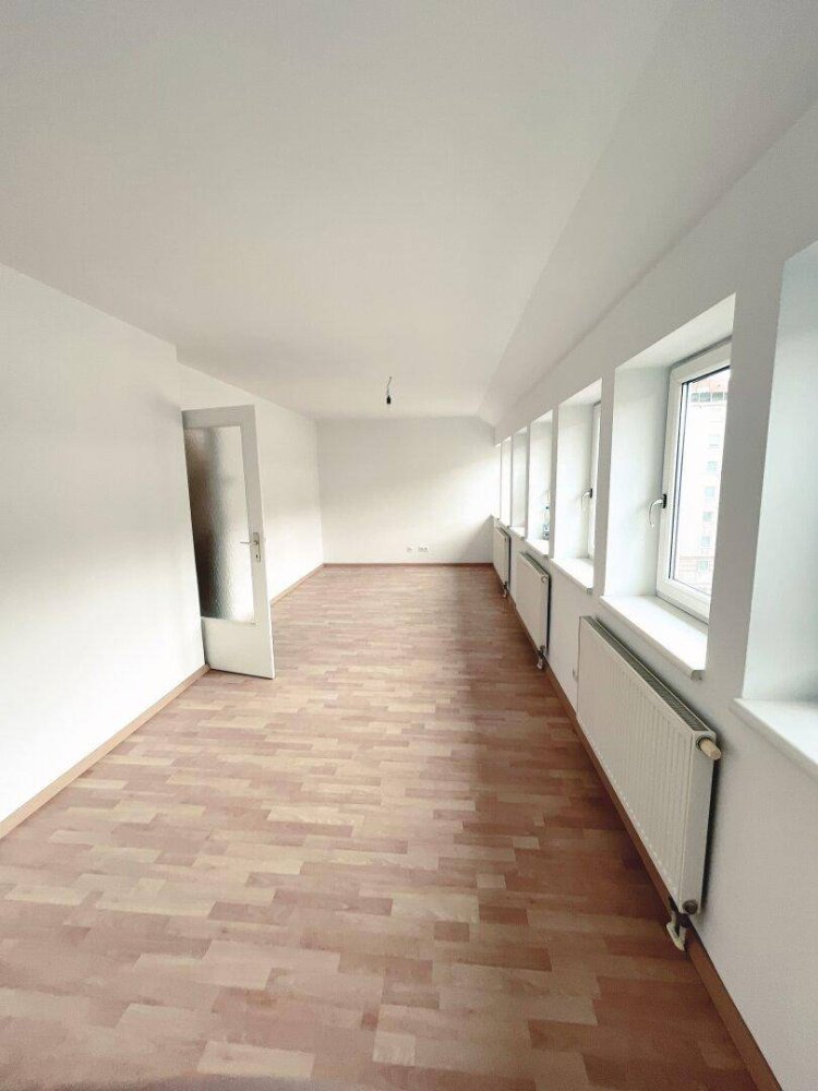 2 rooms Duplex in Favoriten, Austria No. 215783