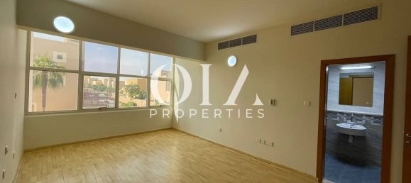 4 bedrooms Townhouse in Al Raha Gardens, UAE No. 17249 4