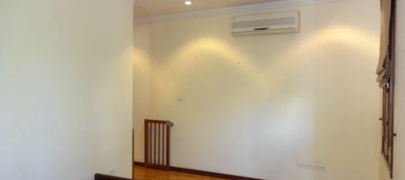 5 bedrooms Villa in Tay Ho, Vietnam No. 5104 8