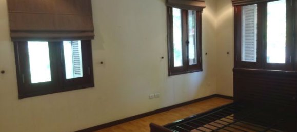 5 bedrooms Villa in Tay Ho, Vietnam No. 5104 9