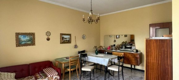 2 Schlafzimmer Wohnung in Genoa, Italy, Nr. 327476 5