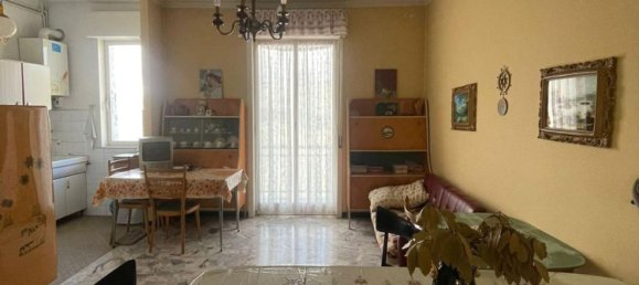 2 Schlafzimmer Wohnung in Genoa, Italy, Nr. 327476 15