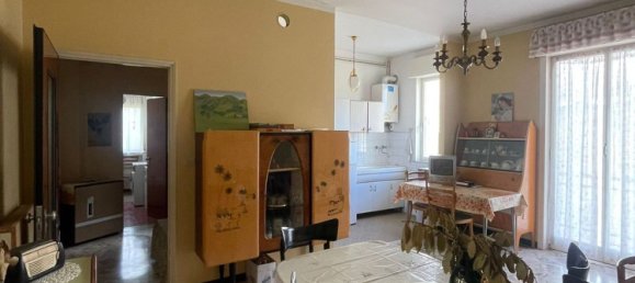 2 Schlafzimmer Wohnung in Genoa, Italy, Nr. 327476 26
